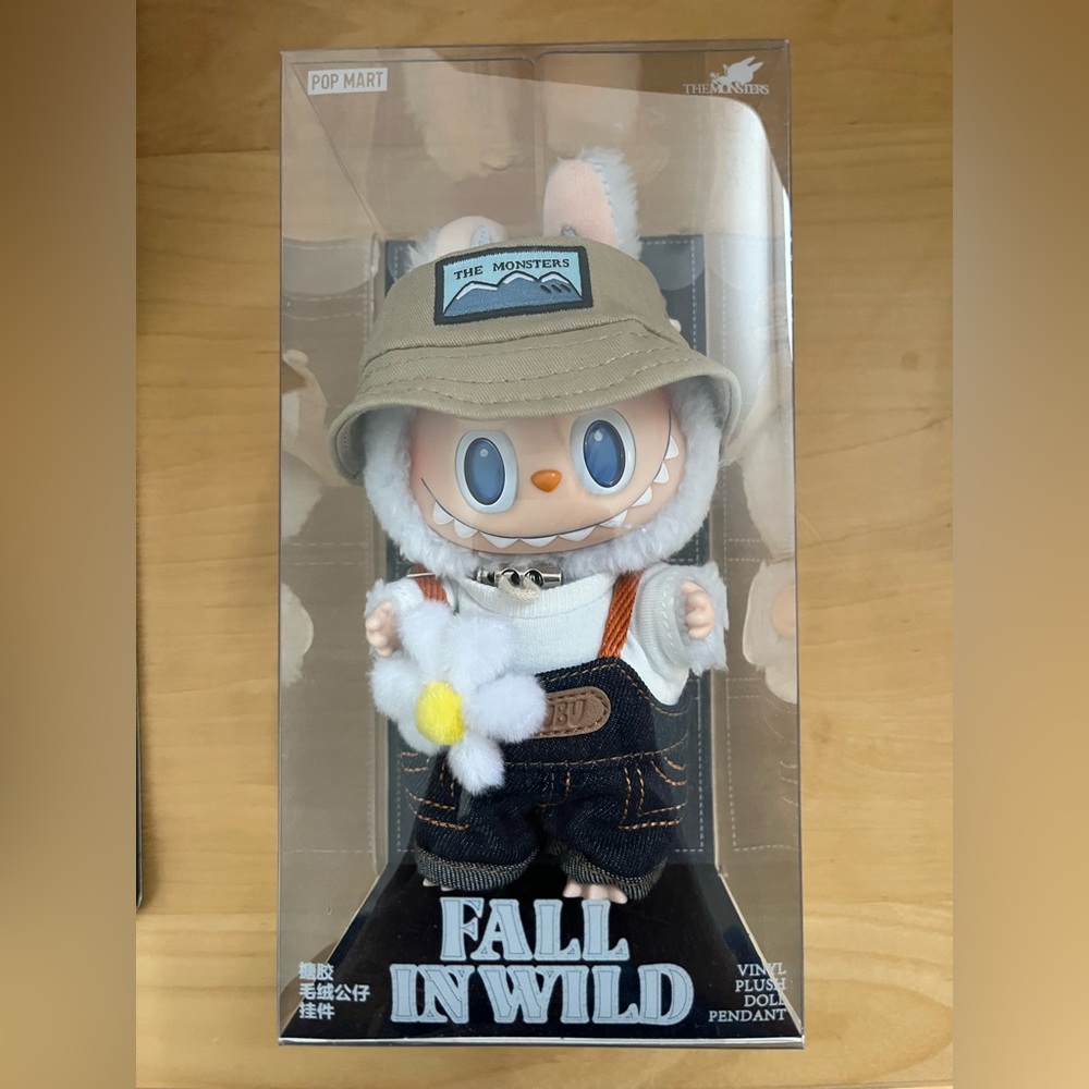 100% AUTHENTIC POP MART THE MONSTERS LABUBU FALL IN WILD VINYL PLUSH DOLL PEDANT